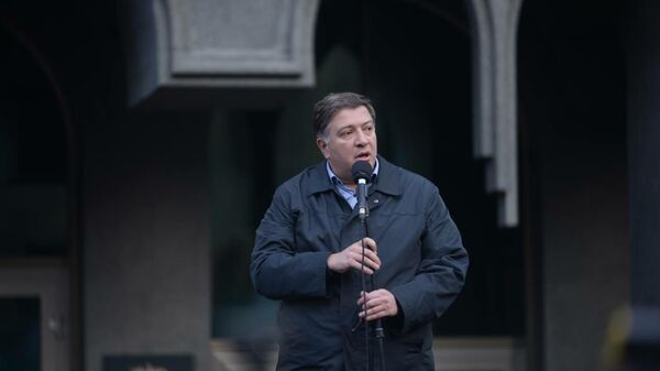 Гиги Угулава. Акция протеста сторонников оппозиции и ЕНД в поддержку Саакашвили 19 ноября 2021 года
 - Sputnik Грузия
