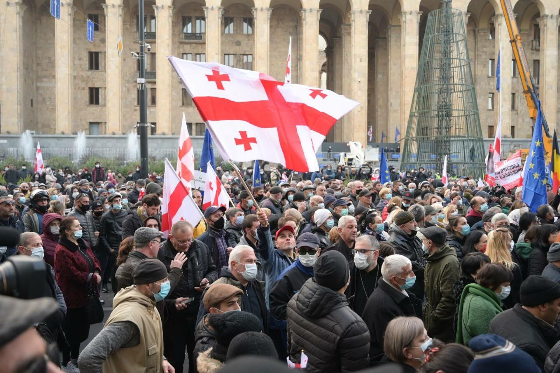 Акция протеста сторонников оппозиции и ЕНД в поддержку Саакашвили 19 ноября 2021 года
 - Sputnik Грузия, 1920, 19.11.2021