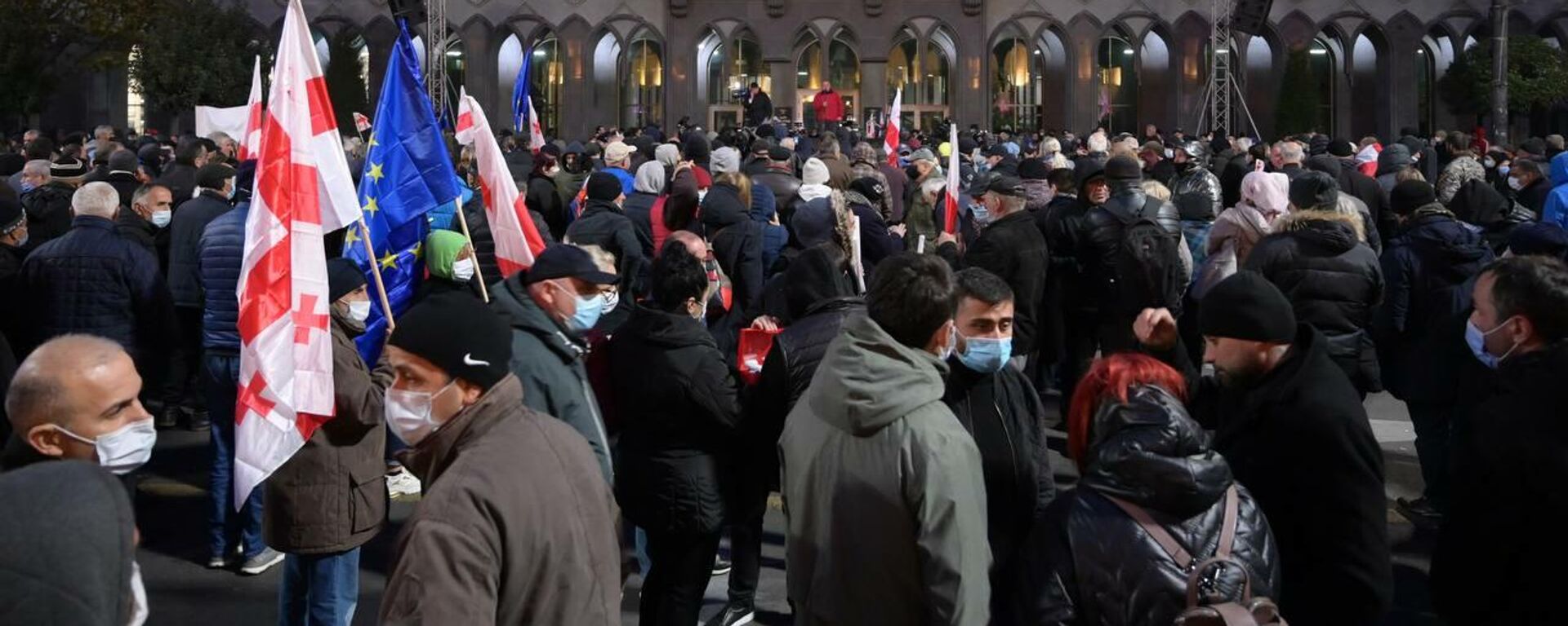 Акция протеста сторонников оппозиции и ЕНД в поддержку Саакашвили 19 ноября 2021 года - Sputnik Грузия, 1920, 19.11.2021