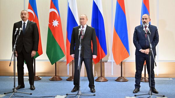 Переговоры Путина, Алиева и Пашиняна: видео встречи - Sputnik Грузия
