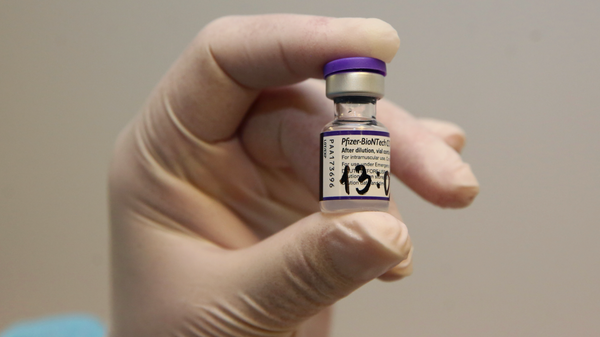 Эпидемия коронавируса - вакцинация бустерной дозой Pfizer - Sputnik Грузия