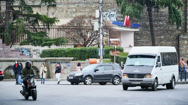 Станция метро Руставели в центре Тбилиси - Sputnik Грузия
