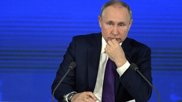 Прямую линию и большую пресс-конференцию Путина в этом году объединят – Песков