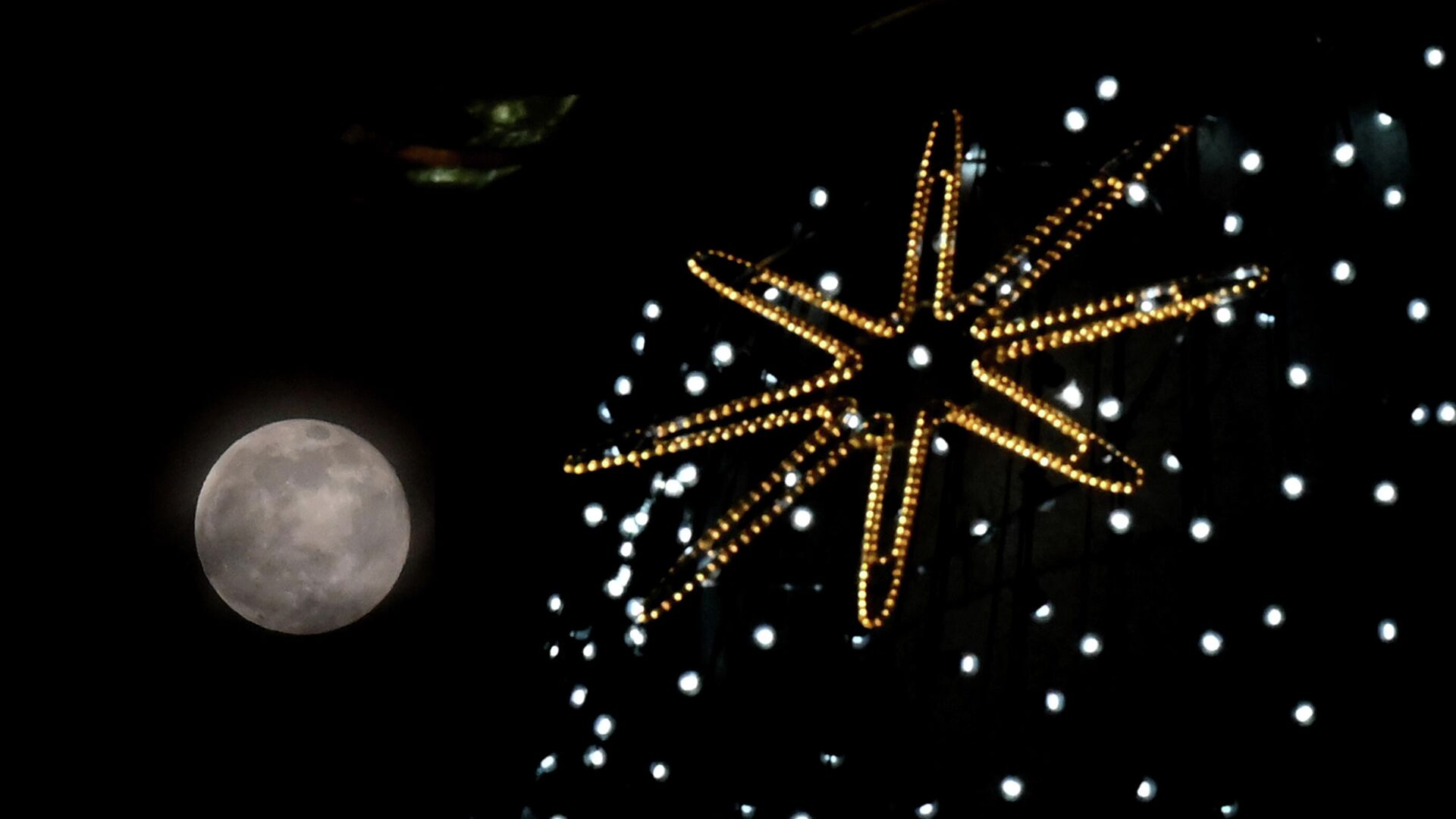 Луна, звезды и гороскоп - Sputnik Грузия, 1920, 04.01.2022