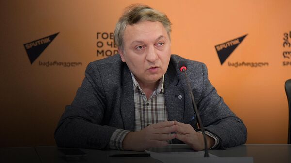 Для Грузии 2021 был сложным политическим годом, считает эксперт - видео - Sputnik Грузия