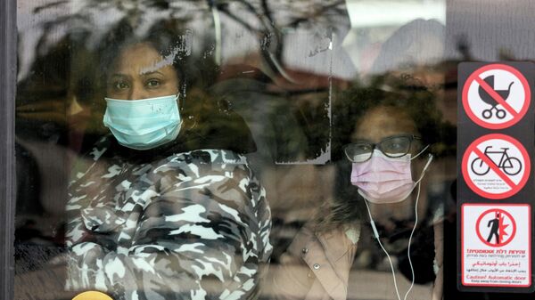 Пандемия коронавируса - туристы в масках в Иерусалиме, Израиль - Sputnik Грузия