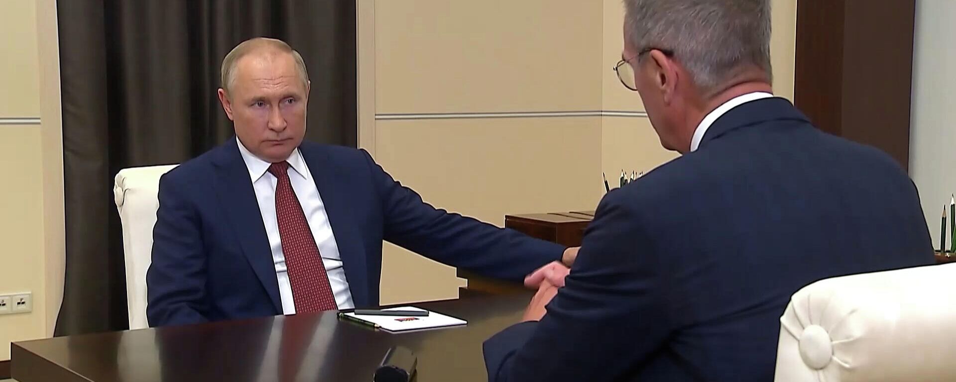 Путин провёл встречу с главным по тактическому вооружению России - видео - Sputnik Грузия, 1920, 05.01.2022