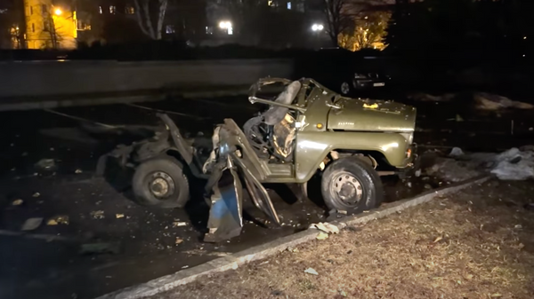 Теракт или провокация? В центре Донецка прогремел взрыв - видео - Sputnik Грузия