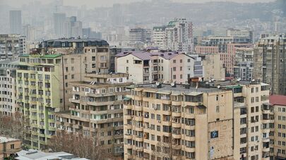 Жилые дома в районе Сабуртало в столице Грузии