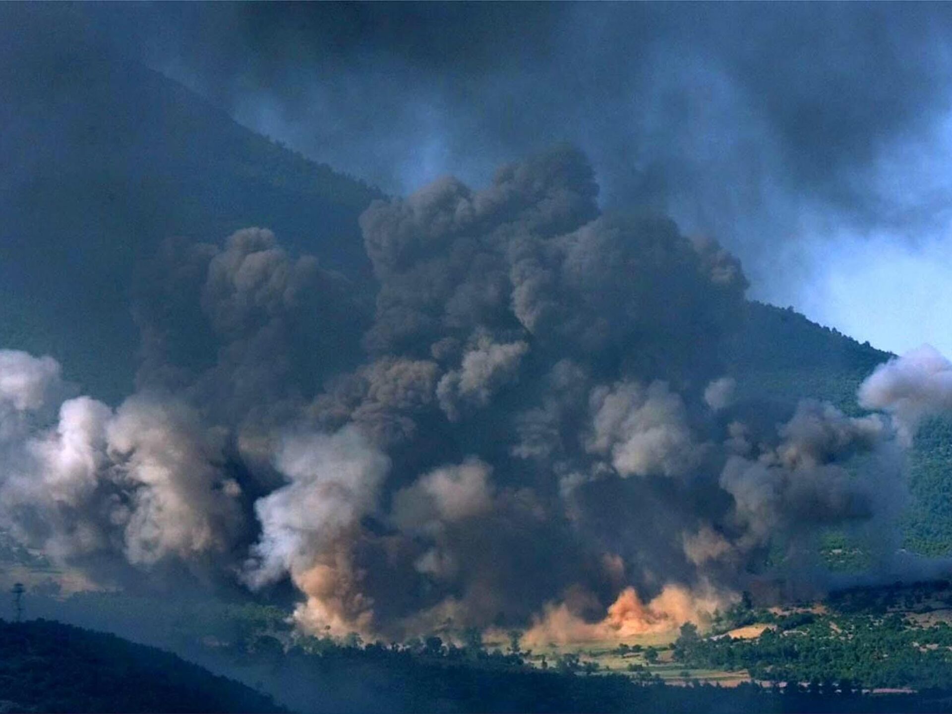 Бомбардировки югославии что произошло. Бомбардировка Белграда 1999. Бомбардировка Косово 1999. Югославия бомбардировки НАТО.