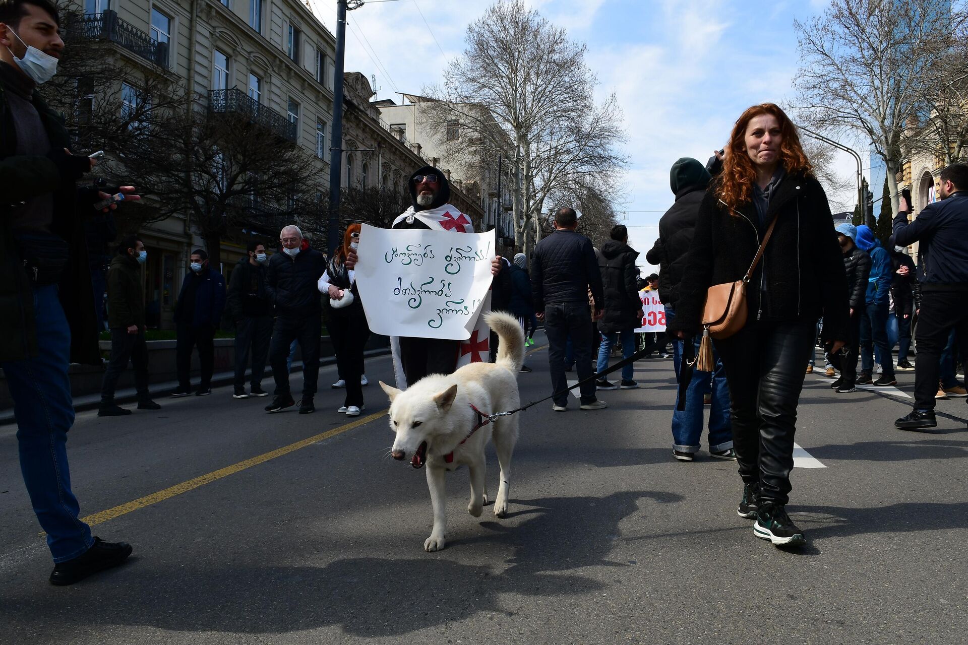Акция протеста против повышения цен на топливо в столице Грузии 27 марта 2022 - Sputnik საქართველო, 1920, 27.03.2022