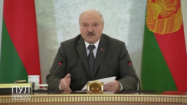 Лукашенко: переговоров по Украине без Беларуси быть не может - видео - Sputnik Грузия