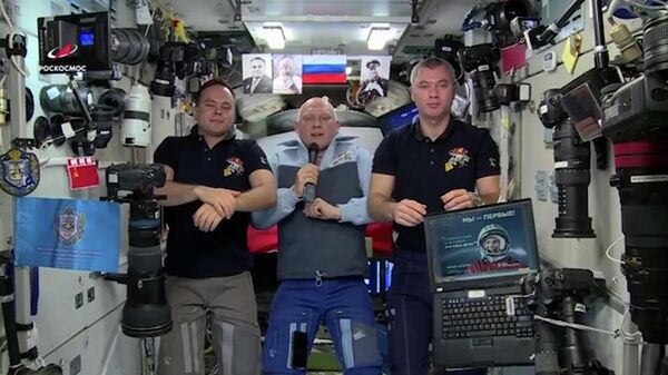 Космонавты с борта МКС поздравили страну с Днем космонавтики - Sputnik Грузия