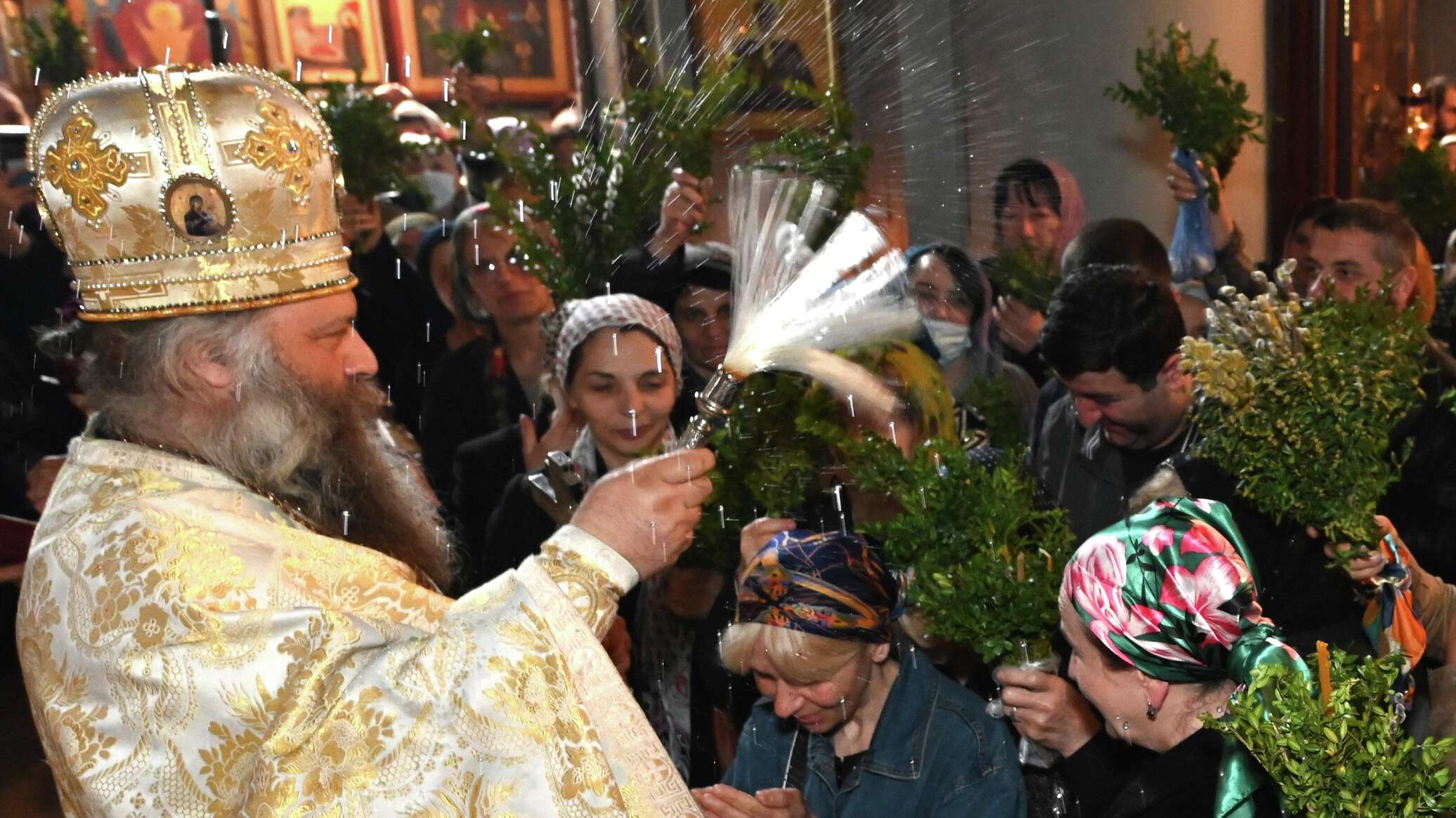 Пасха в грузии 2024 год. С пасхальным воскресеньем. Православные традиции. Пасха праздник празднование. Религиозные традиции.