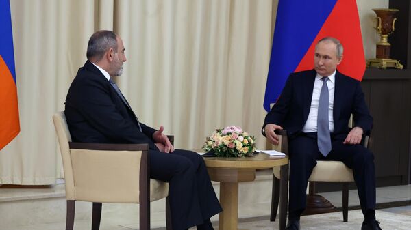 Президент РФ В. Путин провел переговоры с премьер-министром Армении Н. Пашиняном - Sputnik Грузия