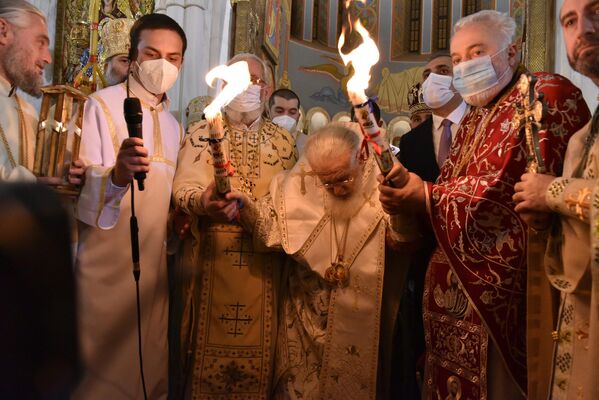К собравшимся с поздравлением обратился Католикос-Патриарх Всея Грузии Илия Второй. - Sputnik Грузия