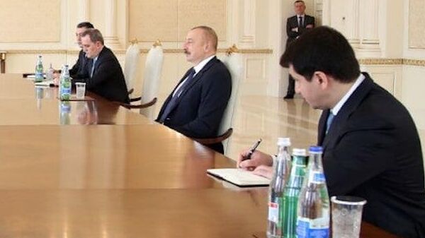 Глава МИД Грузии Илья Дарчиашвили на встрече с президентом Азербайджана Ильхамом Алиевым
 - Sputnik Грузия