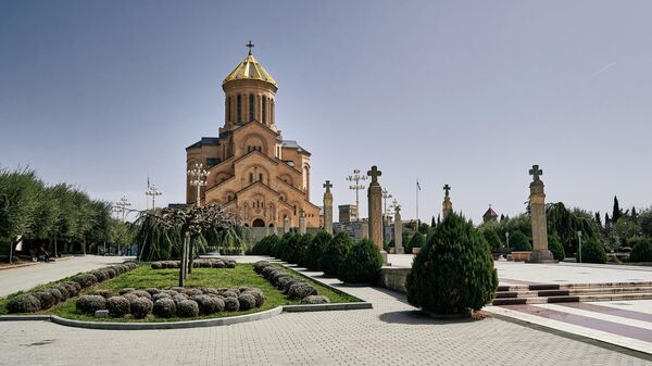 Кафедральный собор Святой Троицы -  Самеба - Sputnik Грузия