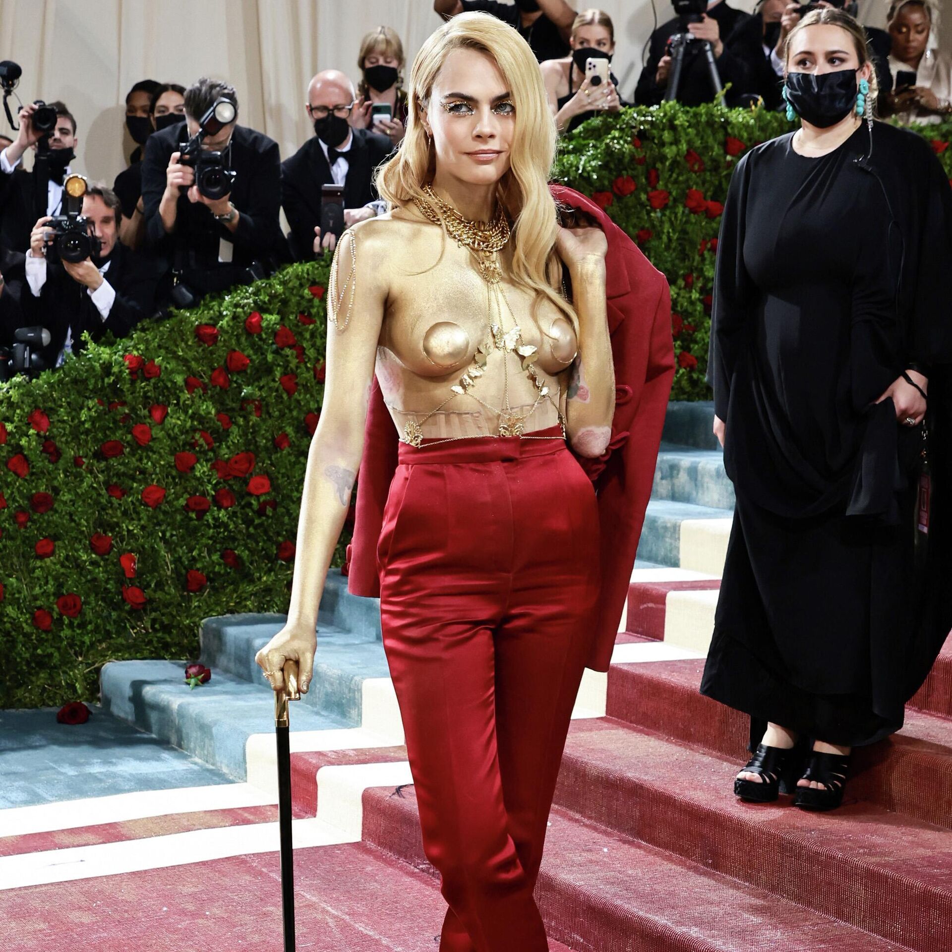 Кара Делевинь met Gala 2022