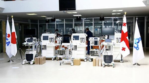 Медтехника, подаренная правительством Японии тбилисской республиканской больнице  - Sputnik Грузия