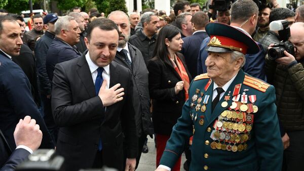 Ираклий Гарибашвили. День Победы 9 мая 2022 года - Sputnik Грузия