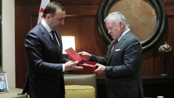 Гарибашвили вручил Орден Золотого руна королю Иордании Абдалле II - Sputnik Грузия