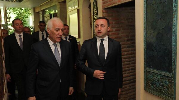 Ираклий Гарибашвили и президент Армении Ваагн Хачатурян - Sputnik Грузия