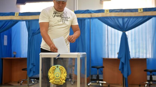 Референдум по поправкам в конституцию Казахстана - Sputnik Грузия