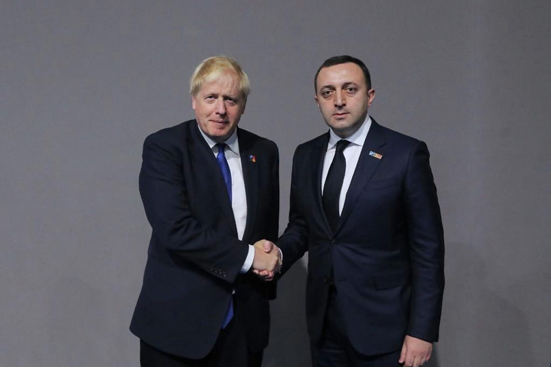 Ираклий Гарибашвили на встрече с премьером Великобритании Борисом Джонсоном - Sputnik Грузия, 1920, 30.06.2022