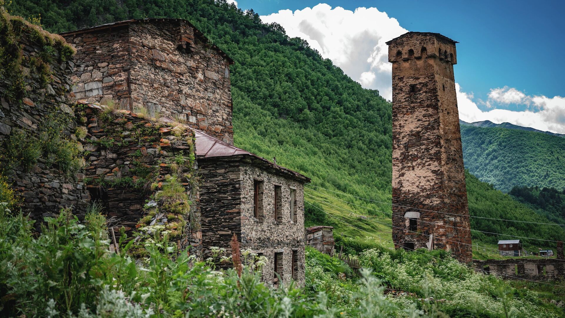 Регион Сванети - сванские башни в селе Ушгули - Sputnik Грузия, 1920, 21.11.2022