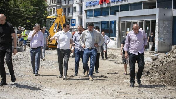 Реконструкция территории у метро Авлабари в Тбилиси - Sputnik Грузия