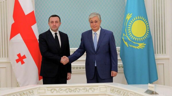 Встреча Ираклия Гарибашвили с президентом Касым-Жомартом Токаевым в Нур-Султане - Sputnik Грузия