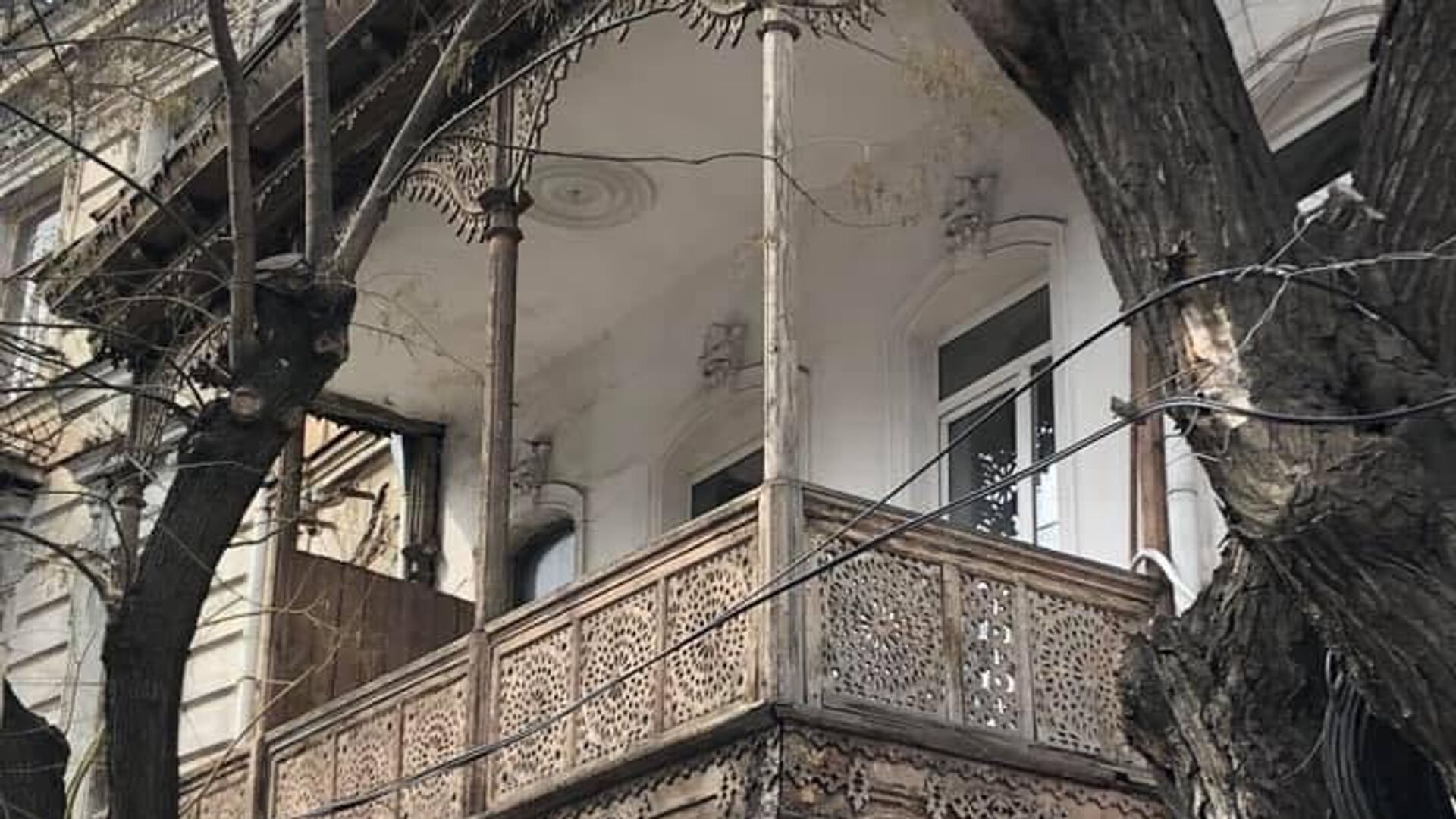 Балкон галереи 4710 в Тбилиси - Sputnik Грузия, 1920, 01.09.2022