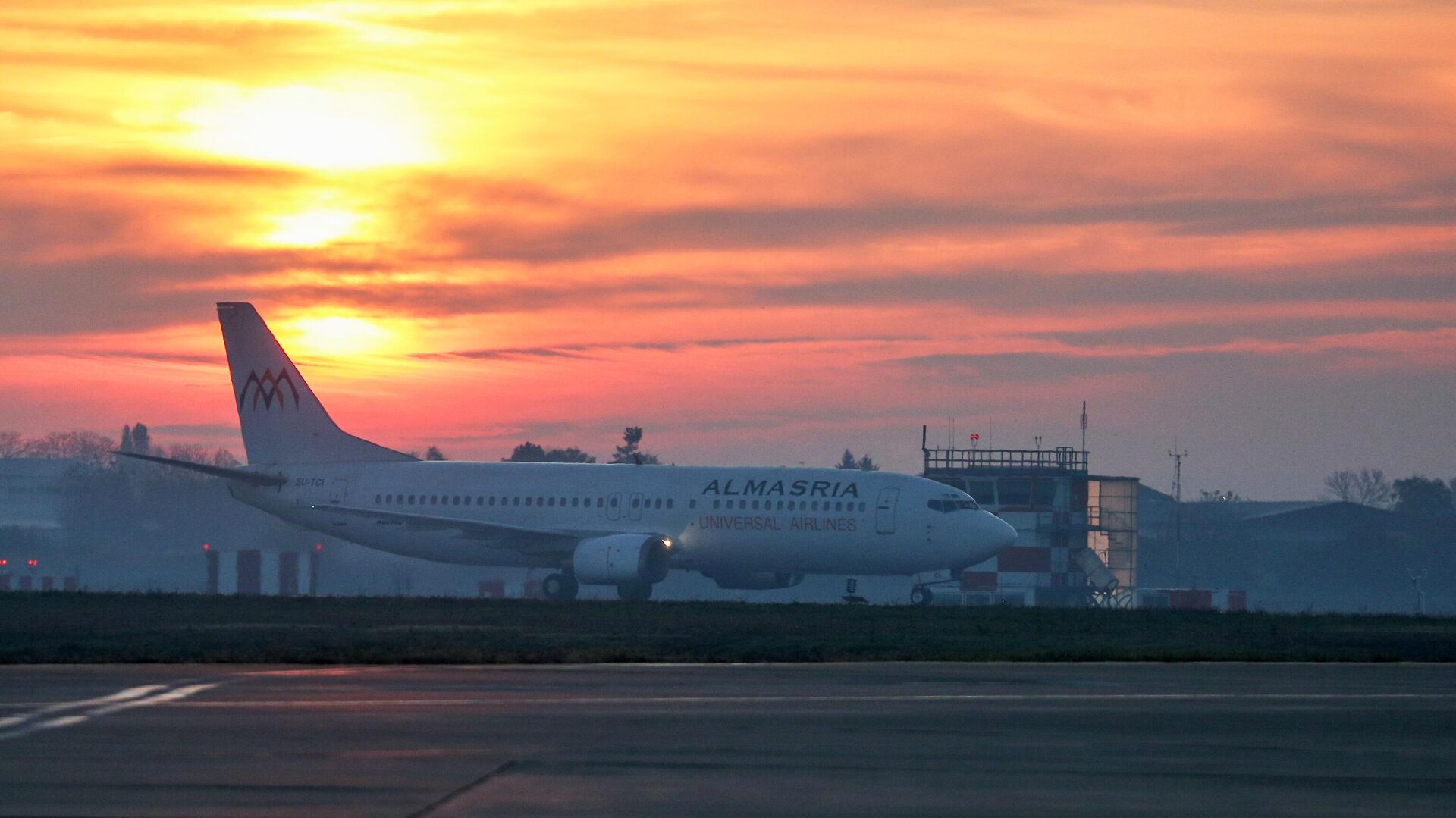 Встреча первого рейса авиакомпании Almasria Universal Airlines из Шарм-эль-Шейха в Краснодаре - Sputnik Грузия, 1920, 02.09.2022