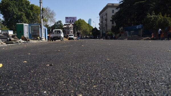 Двустороннее движение на Университетской улице в Тбилиси восстановится с понедельника
