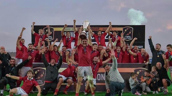 Сборная Грузии по регби U18 завоевала титул чемпиона Европы - Sputnik Грузия