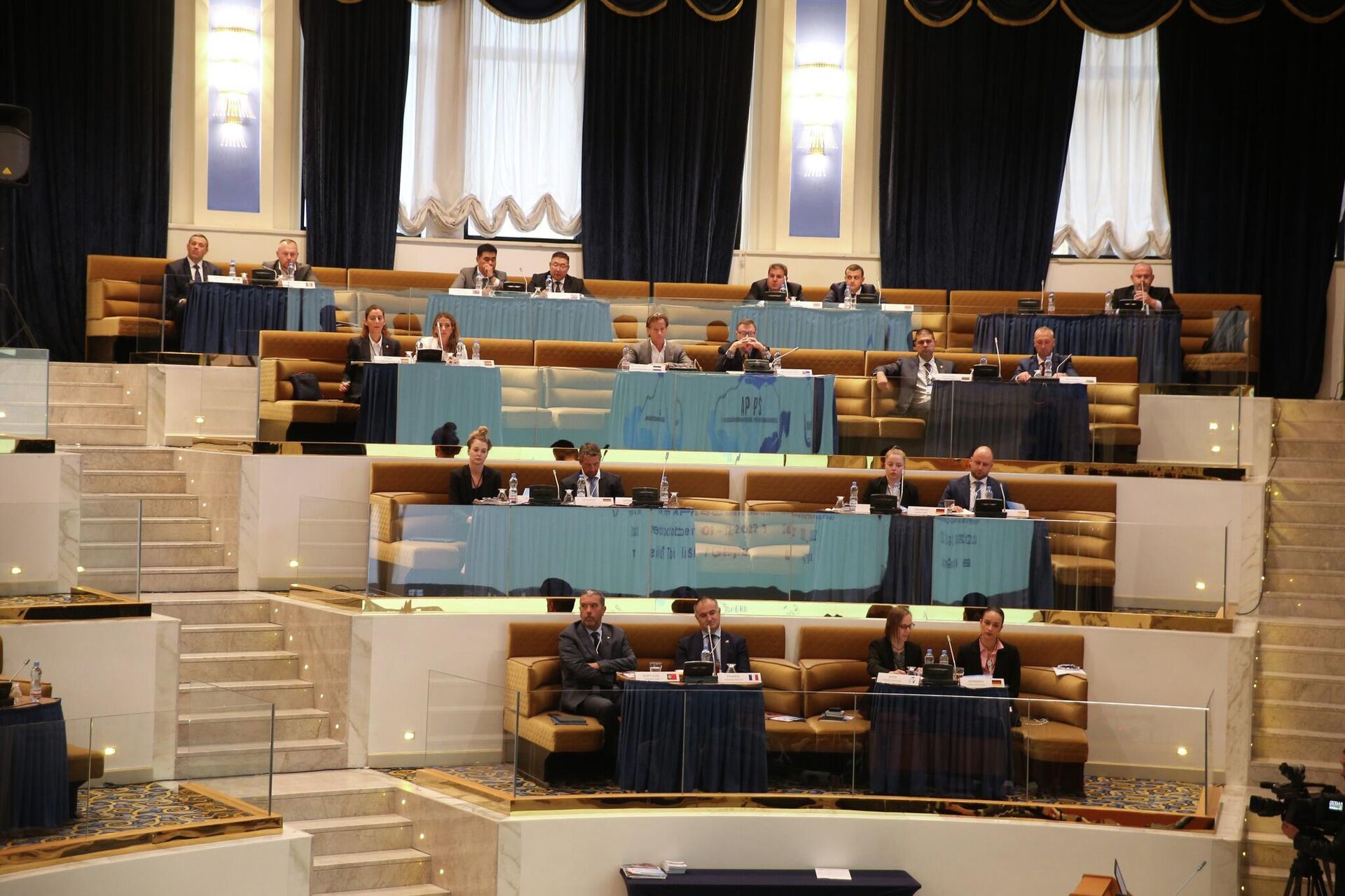 В Тбилиси открылась конференция Международной ассоциации служб личной охраны - Sputnik Грузия, 1920, 10.10.2022