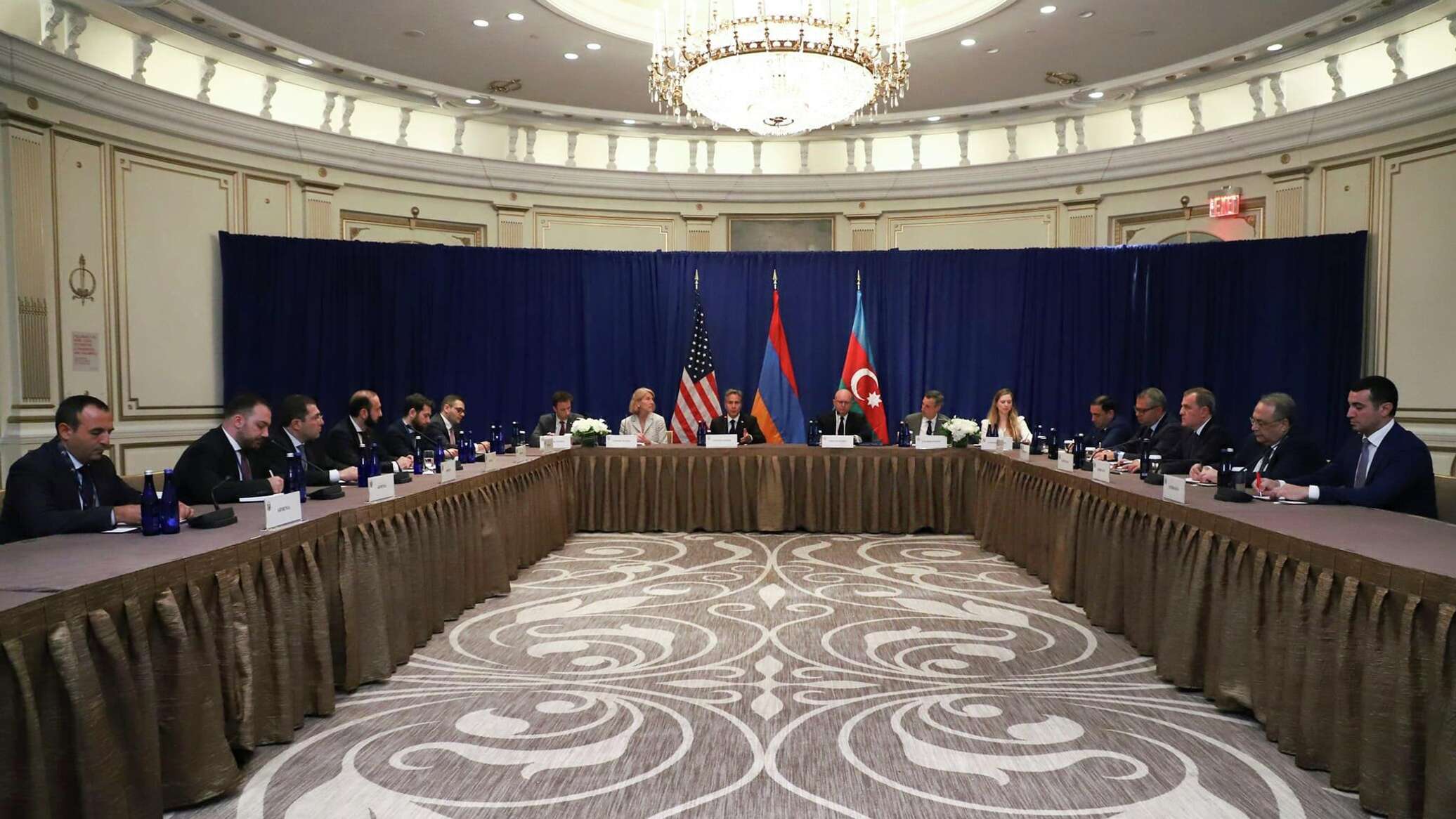 Главы мид армении и азербайджана. Байрамов мирзоян. Турция политика. Главы мид армении и азербайджана. Турция политика.