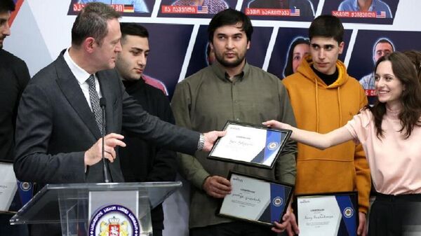 МИД Грузии вручил награды представителям диаспоры - Sputnik Грузия