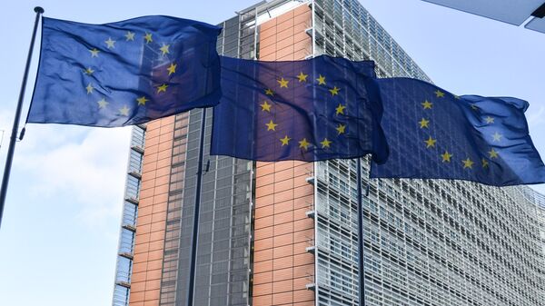 Флаги ЕС в Брюсселе - Sputnik Грузия