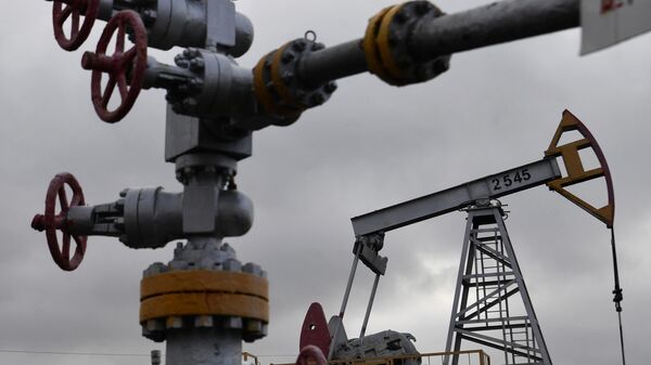 Нефтяные вышки в Татарстане - Sputnik Грузия