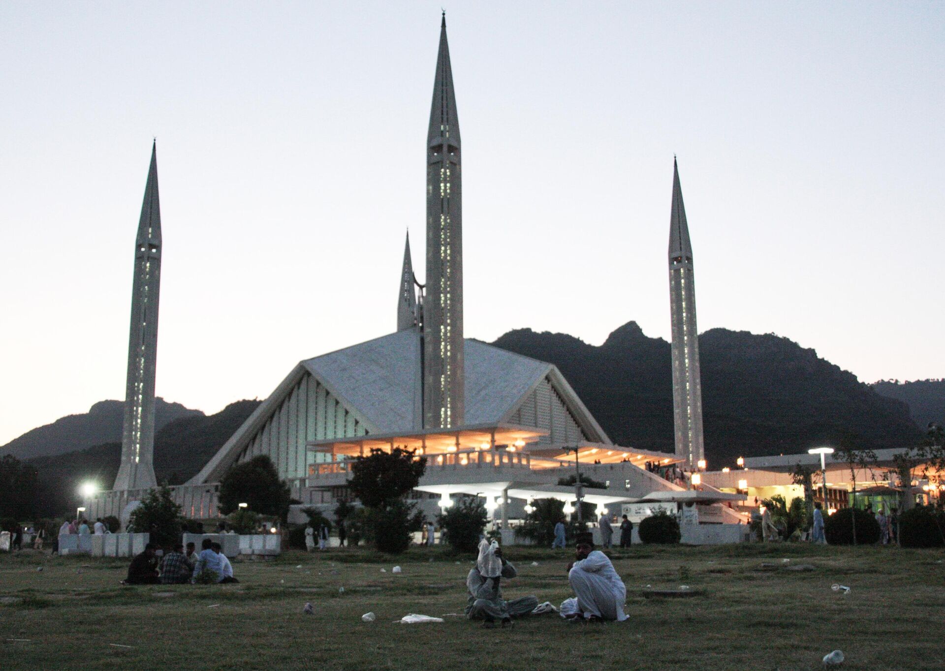 Празднование Ураза-байрама за рубежом - Sputnik Грузия, 1920, 20.04.2023