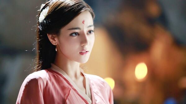 სიის სათავეში აღმოჩნდა ჩინელი მსახიობი დილრაბა დილმურატი - Sputnik საქართველო