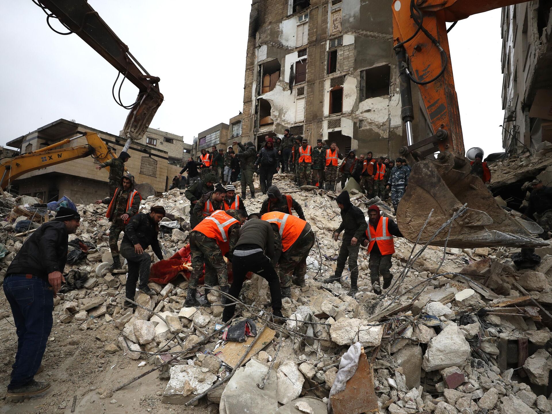 Турция землетрясения 2023 февраль. Землетрясение в Армении. Армянский спасатели в Сирии.
