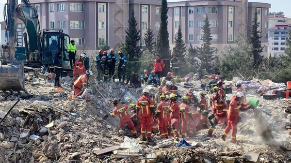 Ликвидация последствий землетрясения продолжается в Турции - Sputnik Грузия