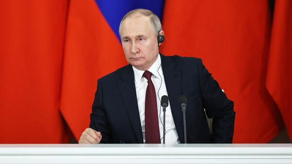 Президент РФ Владимир Путин - Sputnik Грузия