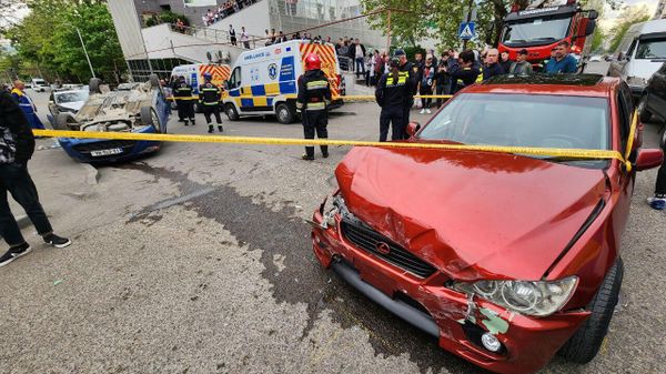 Крупная автоавария в столице Грузии: фото очевидца с места ДТП - Sputnik Грузия