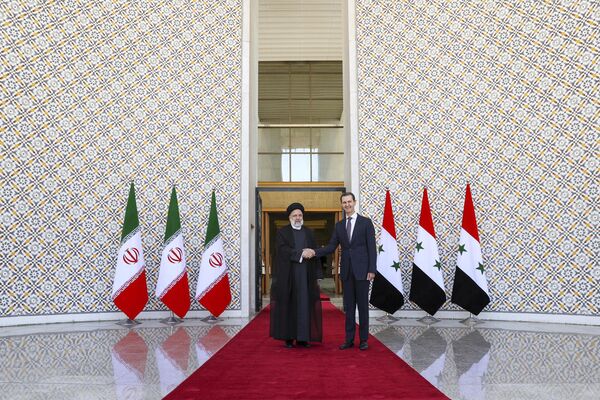 Иран и Сирия подписали большое количество соглашений и меморандумов о взаимопонимании в сфере экономики. - Sputnik Грузия