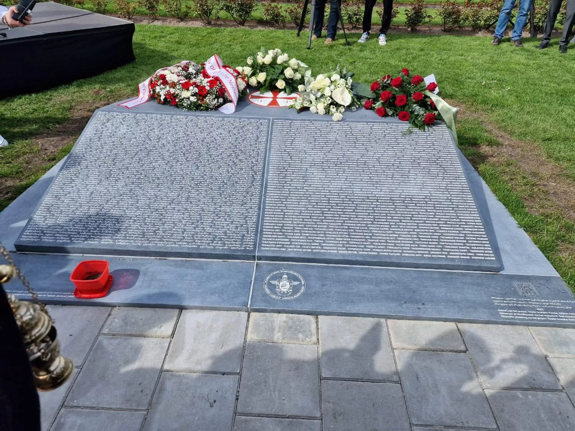 Мемориал, посвященный грузинским военнослужащим, погибшим на голландском острове Тексел
Мемориал, посвященный грузинским военнослужащим, погибшим на голландском острове Тексел
- Sputnik Грузия, 1920, 21.06.2025