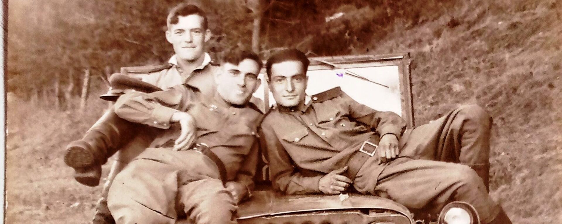 Александр Кердиков с товарищами - Sputnik Грузия, 1920, 08.05.2023
